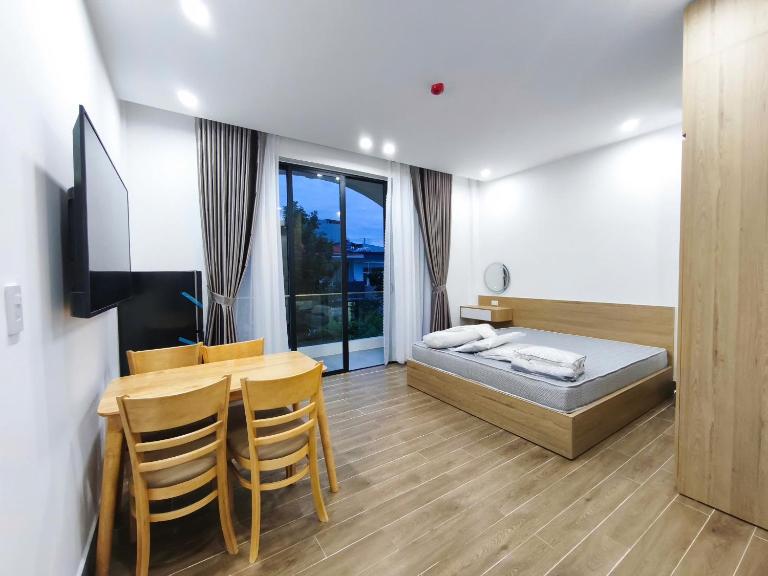 Hotel & Apartment Krixi - Bed and Breakfast Da Nang