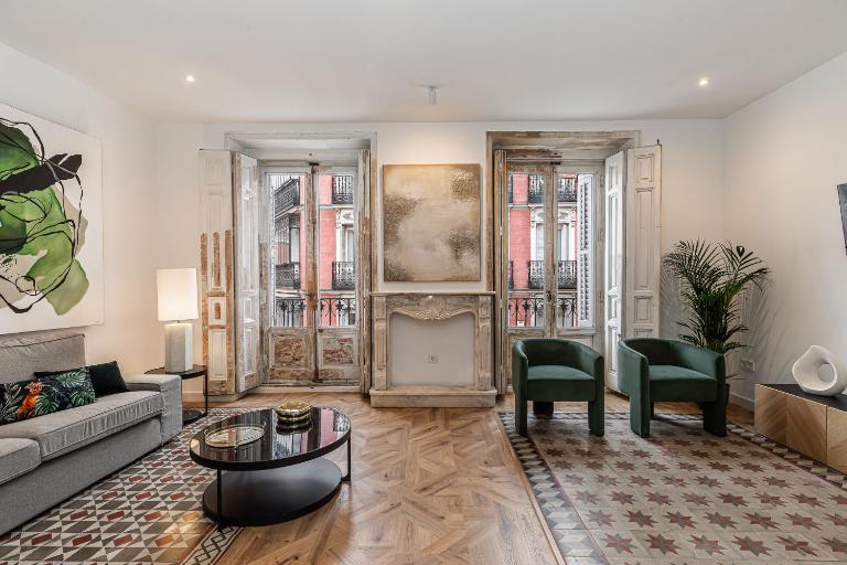 Queens Plaza Mayor IV - Alquiler Corta Duración - Ferienwohnung Madrid