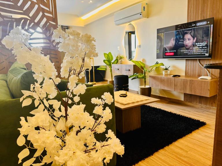 The Midnight stylish studio i902 TenTon Zamalek - B&B Cairo