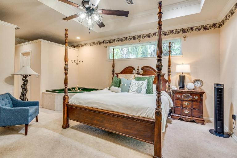 Forested Wimauma Retreat 2 Mi to State Park! - B&B Wimauma