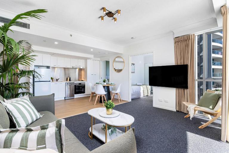 'Chic Coastal Hideaway' by Inn Paradise - B&B Gold Coast