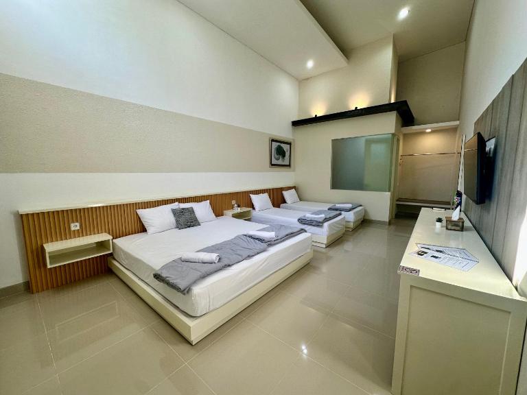 The Pudina Stay Probolinggo - Bed and Breakfast Sambilangan