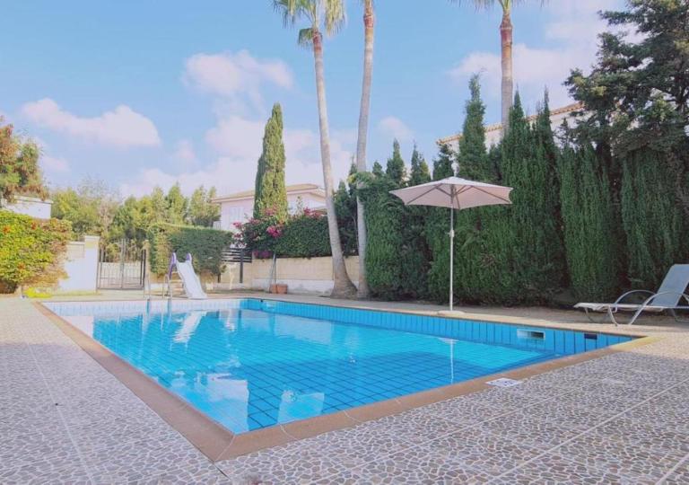 Nissi Cove 2 Bedroom Apartment - Bed and Breakfast Agia Napa