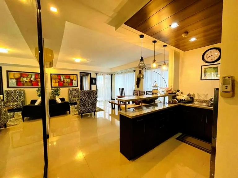 The Horizon Tagaytay Highlands - 3 BR Unit - Bed and Breakfast Ulat Segundo