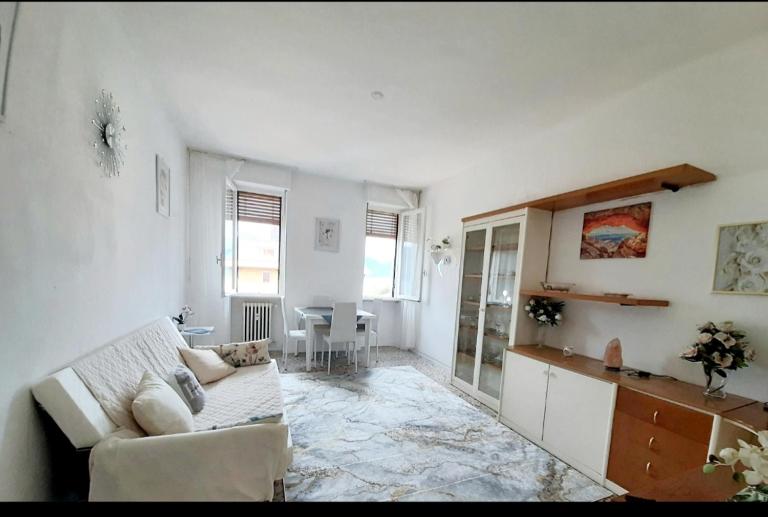Luino Flowers Home - Bed and Breakfast Luino