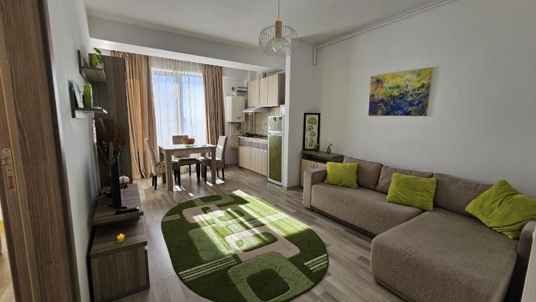 Green on the Lake - Chambres d'hôtes Mamaia