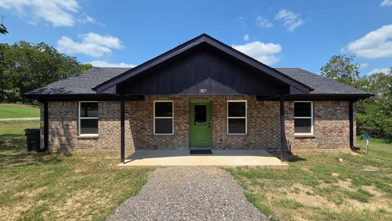 The 8th House of Fergueson - B&B Atoka