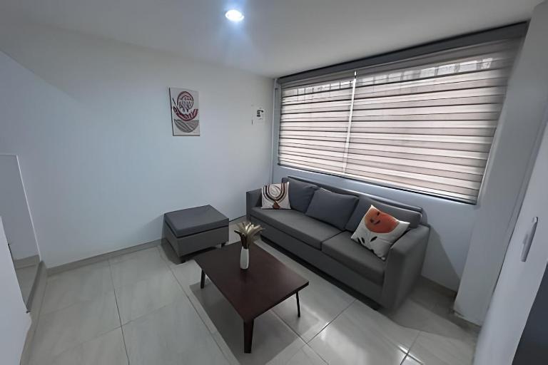 Casa Amplia y Cómoda - Estrato 5 - B&B Manizales