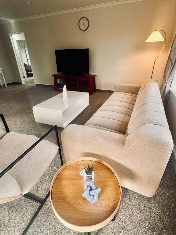 Walk to wineries - Modern retreat - Bed and Breakfast Napier