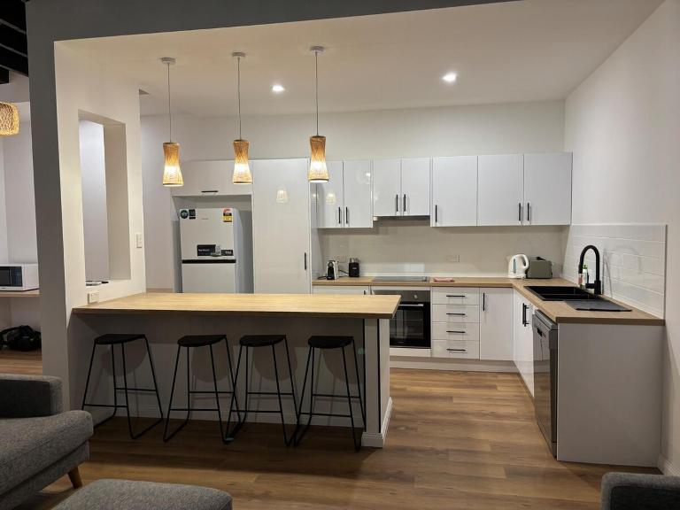 Twin Ensuite Lux CBD apartment - Ferienwohnung Broken Hill