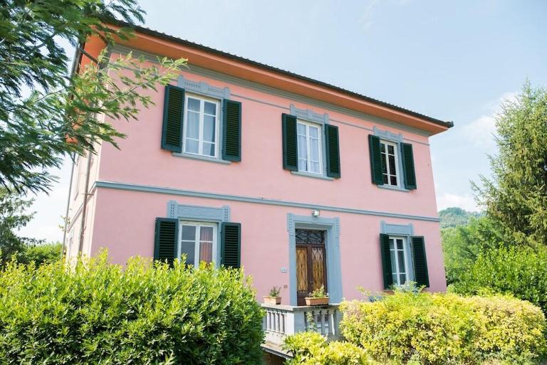Villa Sunrise - B&B Lucca