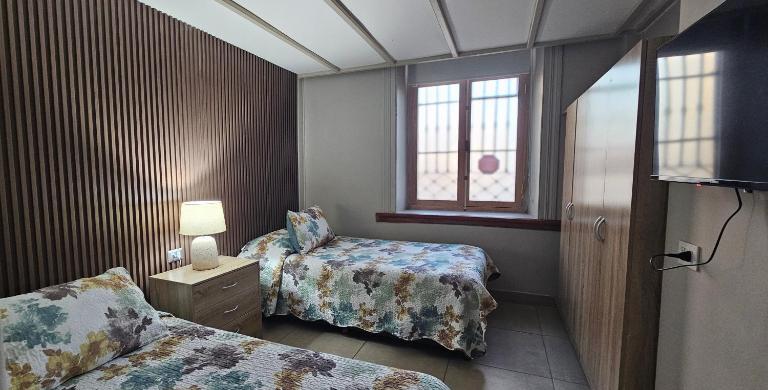 Hostal Paso por La Serena - B&B La Serena
