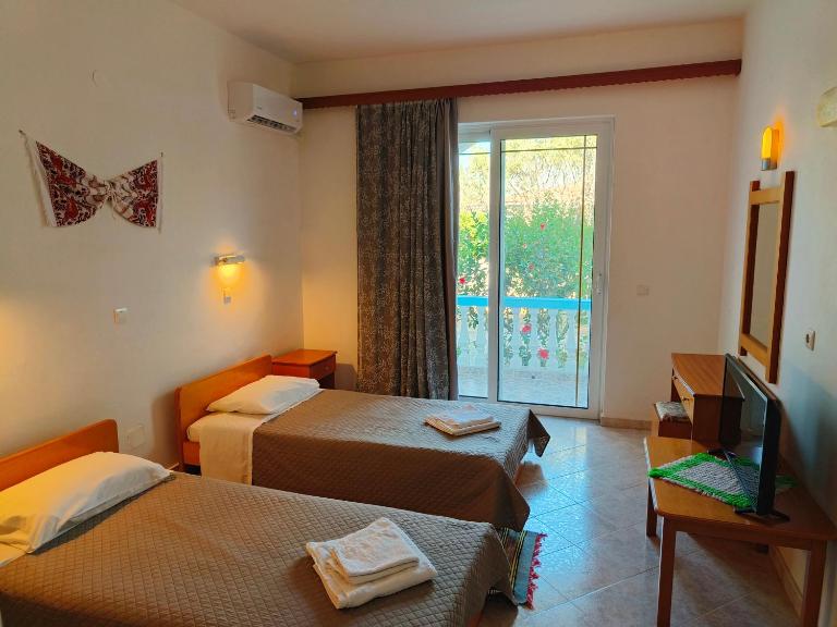 Chrysa Apartments - B&B Kolymbia