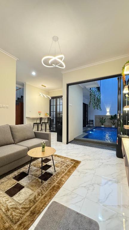 Arlana Villas - B&B Batu