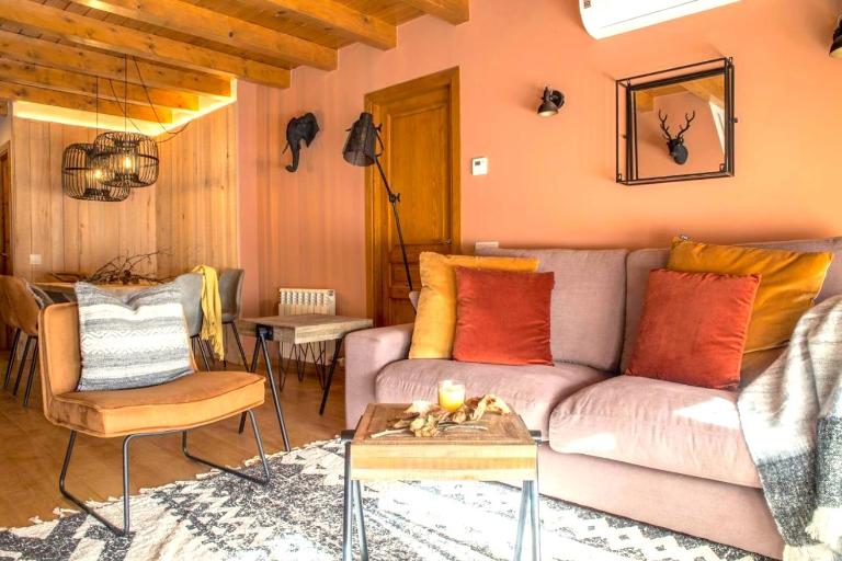 Apartament familiar de luxe i balcó amb vistes by RURAL D'ÀNEU - B&B València d'Àneu