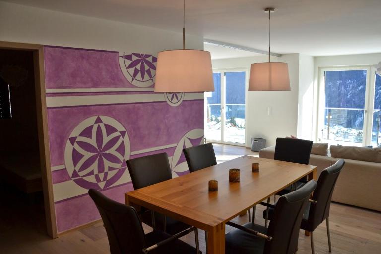 Panorama Lodge - Ferienwohnung Scuol