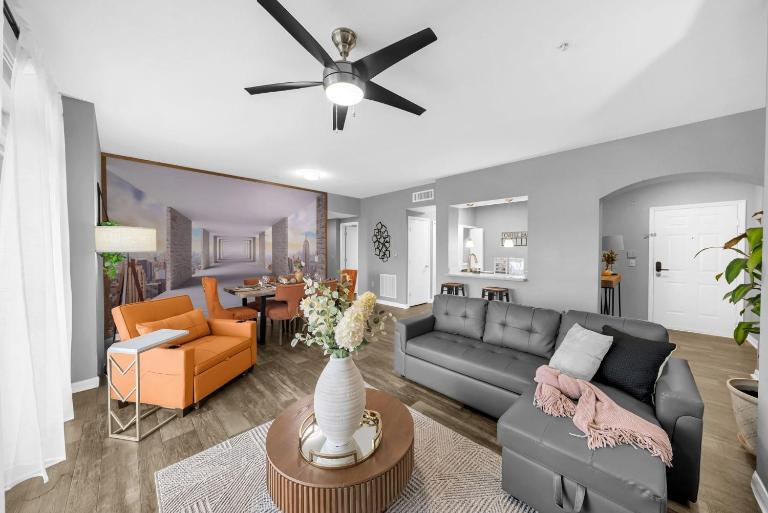 Modern 2BR Pool, Gym Pet-Friendly #12 - B&B Tampa