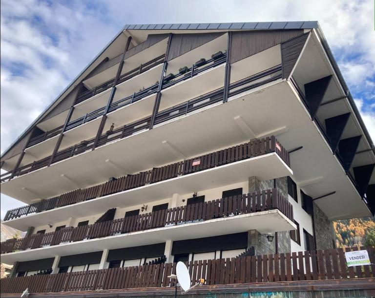 incantevole appartamento in centro a Courmayeur - B&B Courmayeur