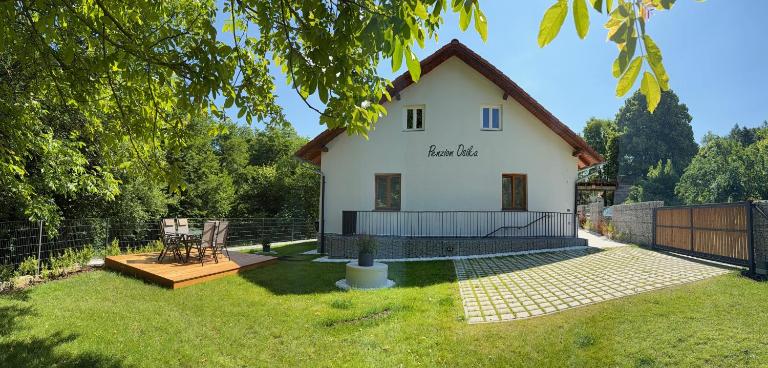 Penzion Osika - B&B Nová Bystřice