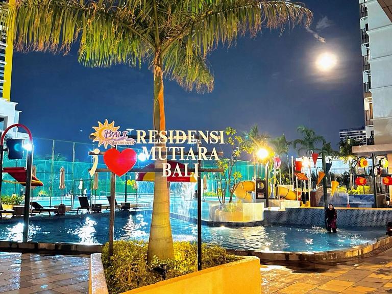 Sea View 1BR D'RZ Muslim Homestay l Kids & Large Pool at Bali Residence - Chambres d'hôtes Malacca