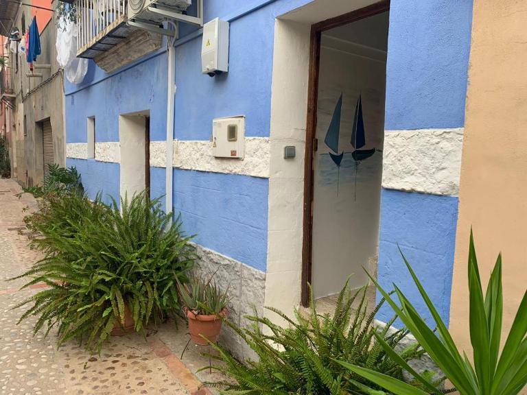 Tiny benedenwoning met SUP, 3 min van zee - B&B Villajoyosa
