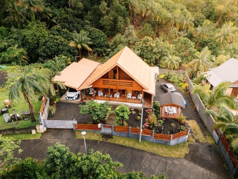 Chalet des laves - B&B Sainte-Rose