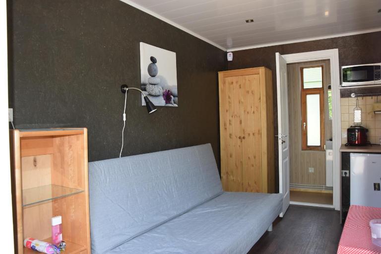 Melluzi Cottage - B&B Jūrmala