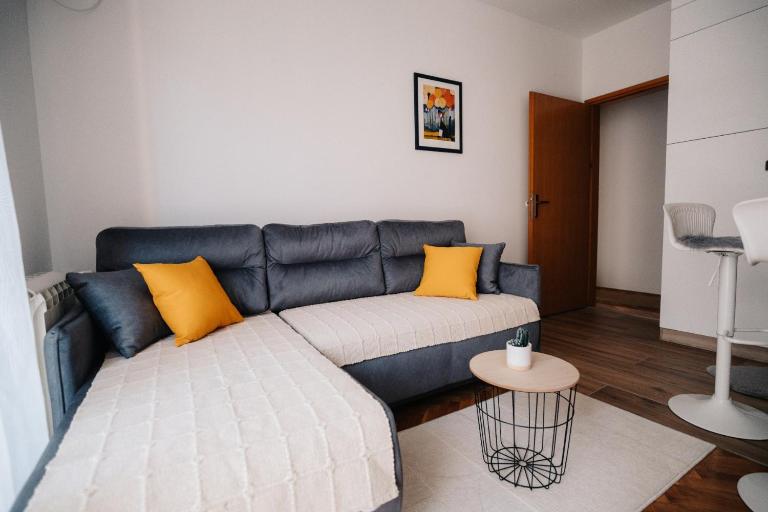 Anamasi - Bed and Breakfast Novi Sad