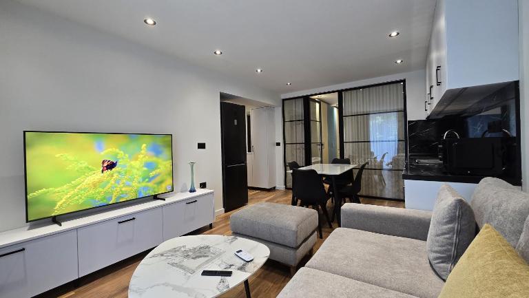 Dami Apartments - Ferienwohnung Tirana