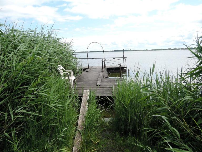 Lakeside Agritourism Retreat in Ko czewo - Ferienwohnung Kołczewo