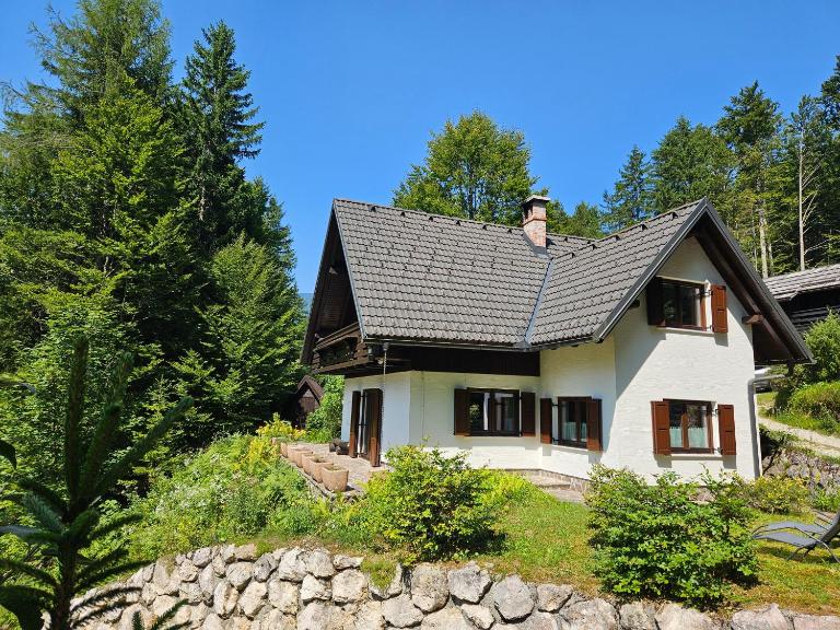 Chalet 61 Lake Jasna - B&B Kranjska Gora