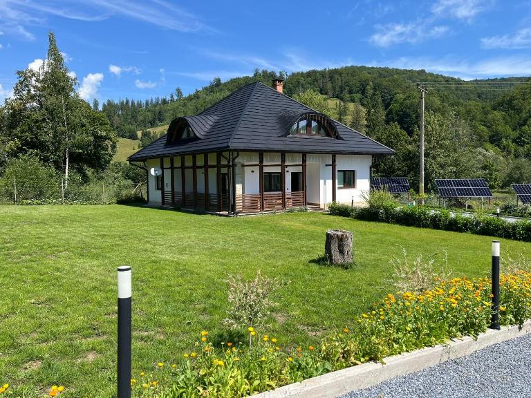 Hașca Chalet - B&B Poiana Micului