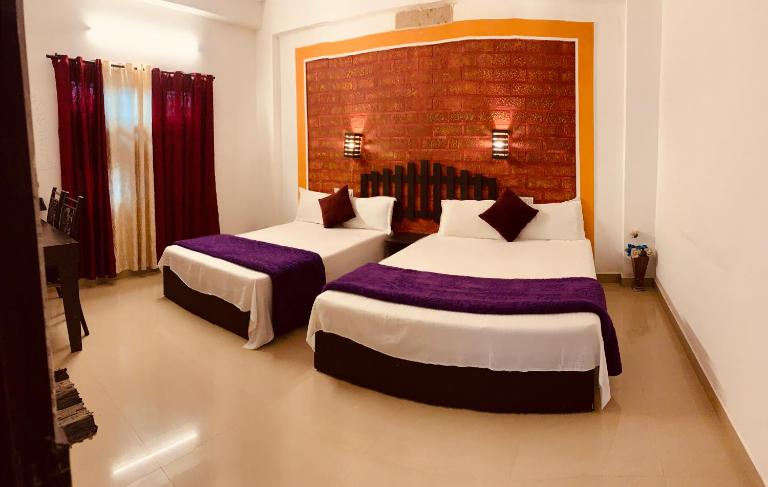 Restinn Homestay - Bed and Breakfast Thekkadi