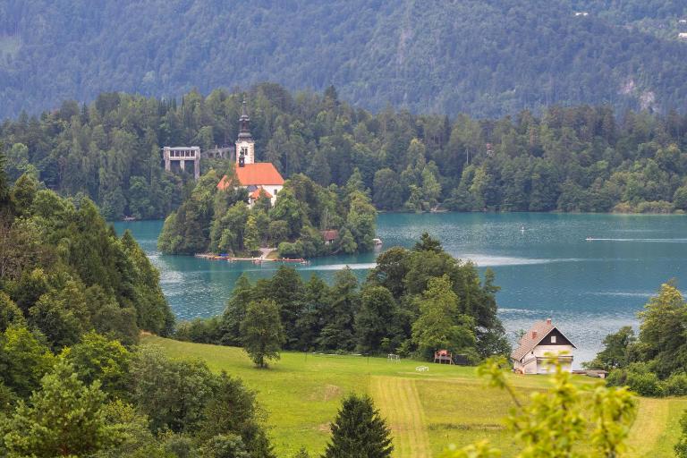 Magic Island View Bled - Bed and Breakfast Bled