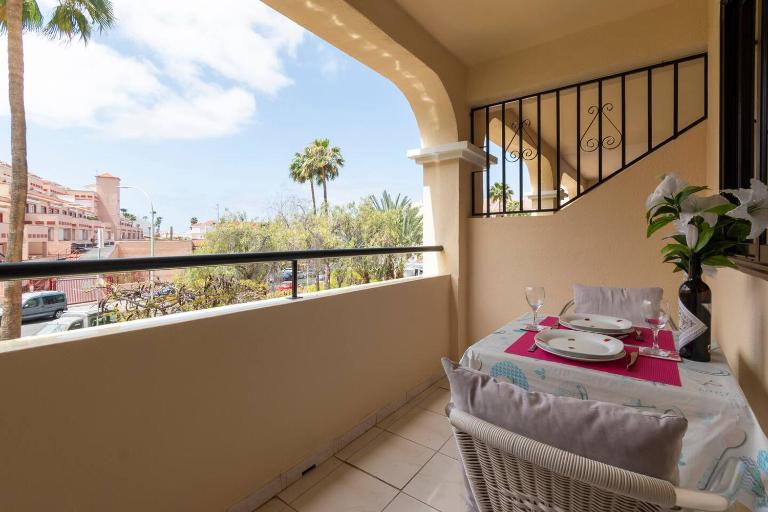 Excellent Apartment Castle Harbour - Ferienwohnung Los Cristianos