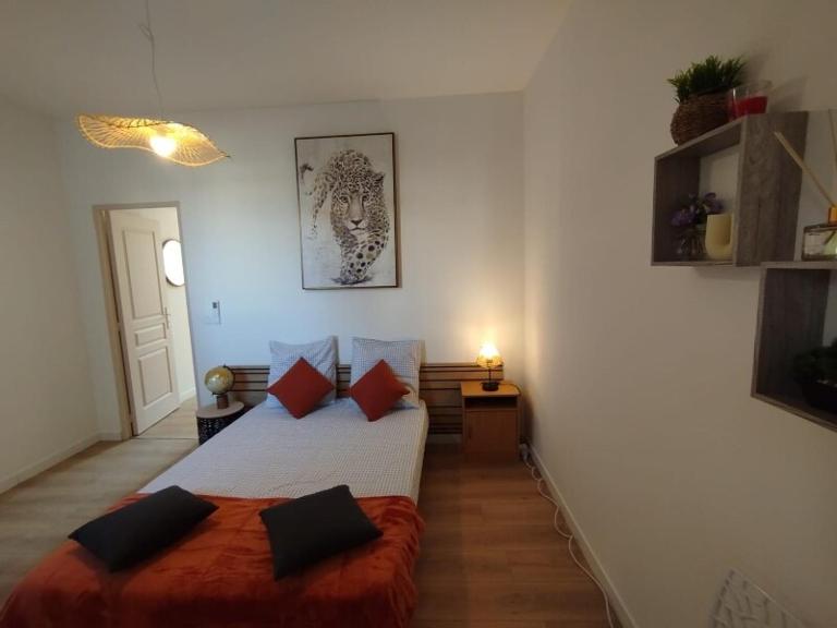 Appart 2 lits tv Wifi Parking Jardin - Bed and Breakfast Montélimar