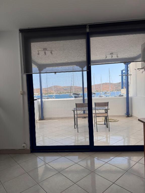 PORT MARIN a - Ferienwohnung Livádion