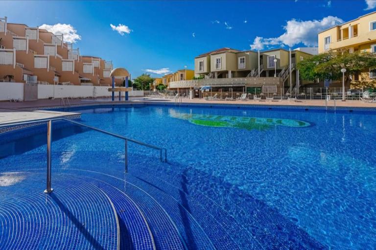 ORLANDO LUXURY APARTAMENT - Bed and Breakfast Adeje