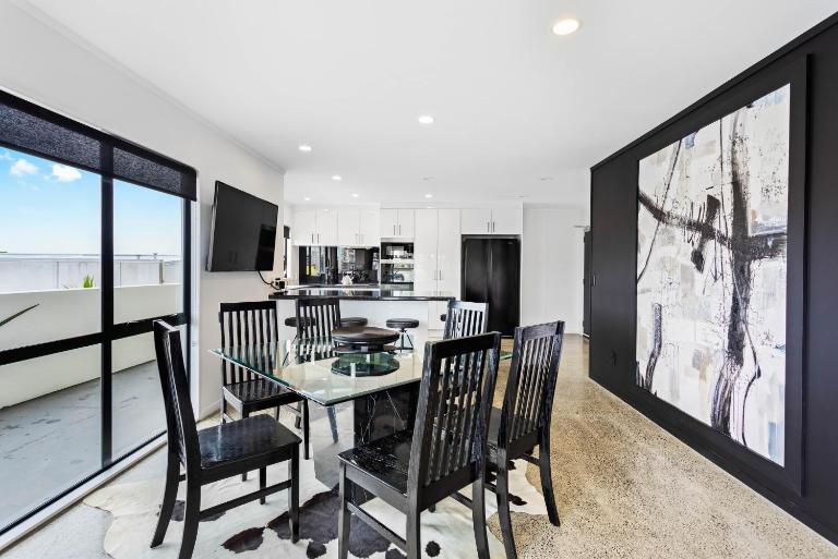 Awesome Designer 3BR Apt in the Heart of Manukau - Chambres d'hôtes Auckland