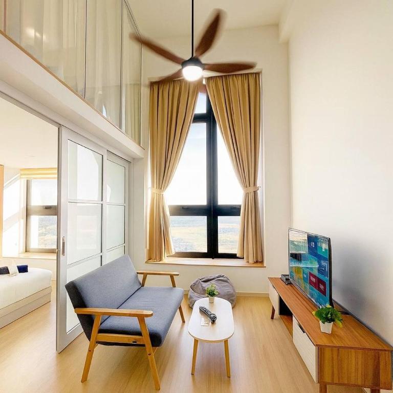 Sunway Grid Cosmo Suite WI-FI 6pax BigBOX Legoland - B&B Kampung Pendas Laut