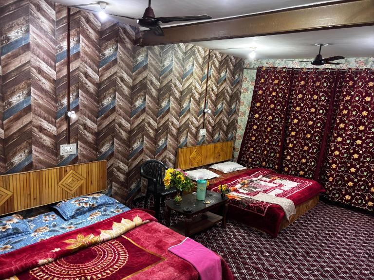 Aziz Guest House - B&B Srinagar
