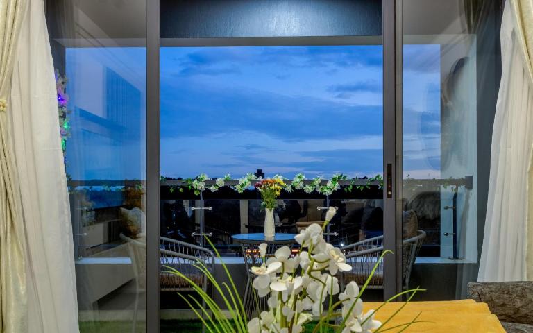 Nairobi Sky 1BR 1min to Junction Mall, Heated-Pool Gym Fast-WiFi - Ferienwohnung Nairobi