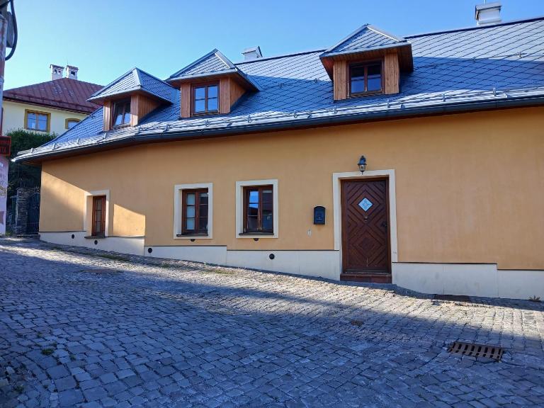 Naše Vaše Štúdio na Ružovej - B&B Banská Štiavnica