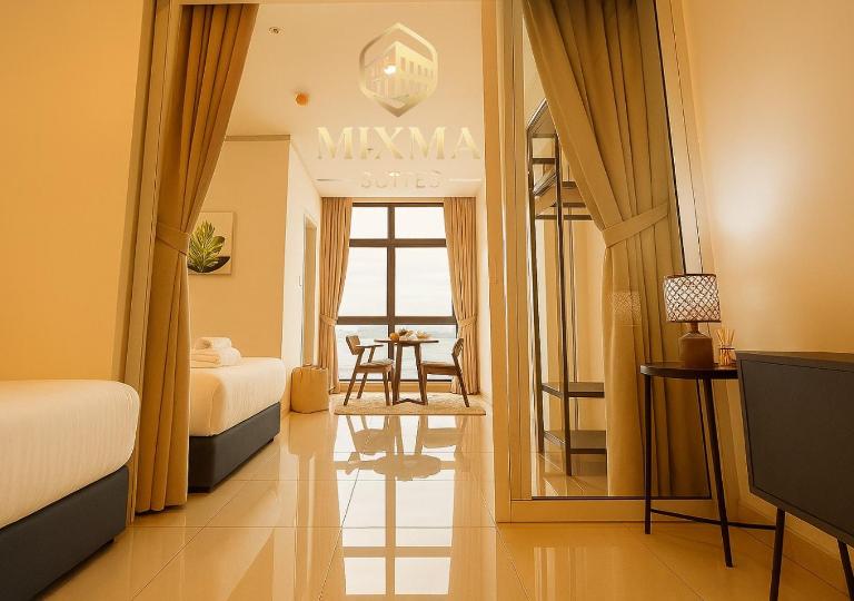 Panoramic Seaview KK City The Shore at Mixma Suites - B&B Kota Kinabalu