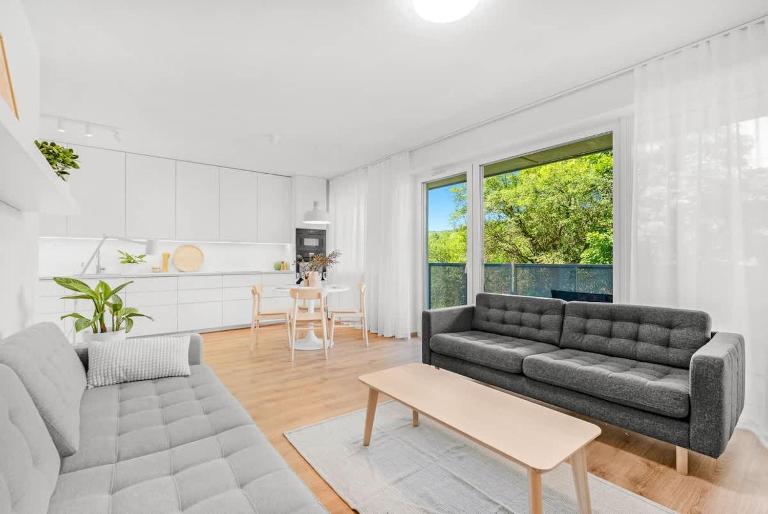 Bright Design City Loft with Balcony - B&B Chl’aba