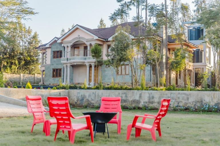 The Secret Valley Vacation Home - B&B Naivasha