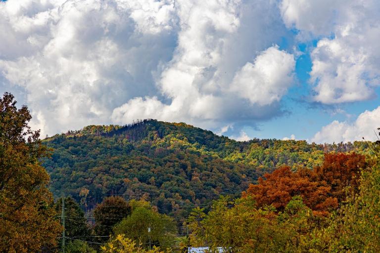 Under the Stars by American Patriot Getaways - B&B Pigeon Forge
