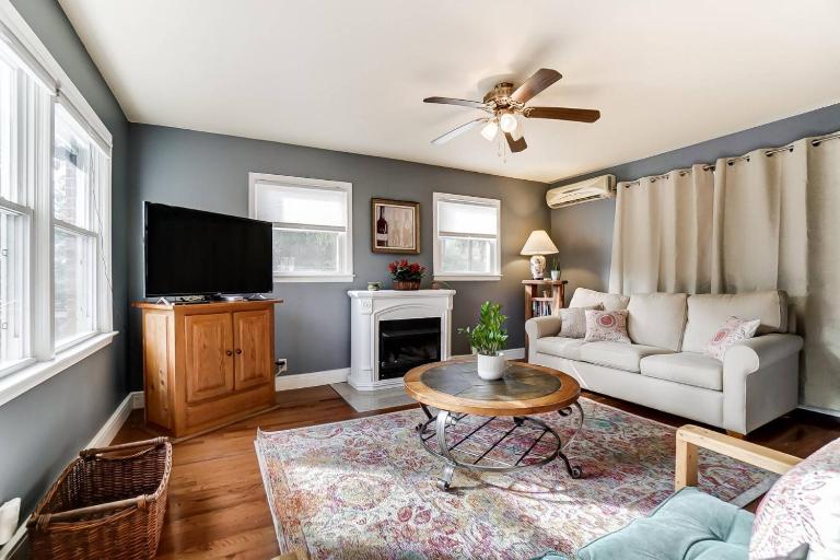 Dream Catcher’s Bungalow - B&B Charlotte