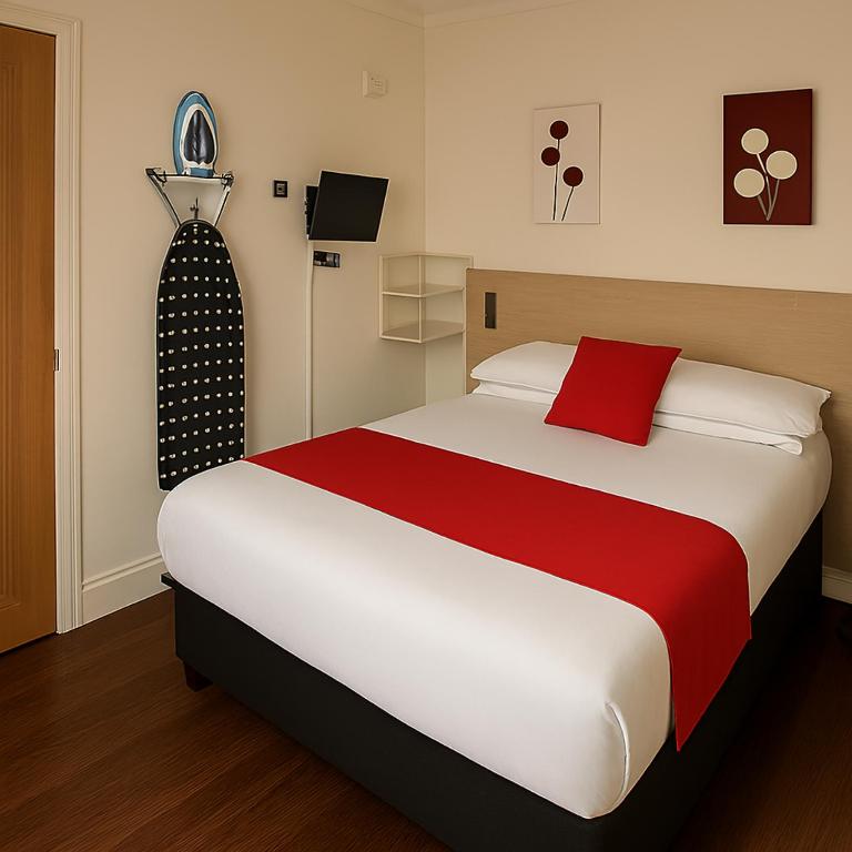 The Railway Sleeper Lodge - B&B Colchester