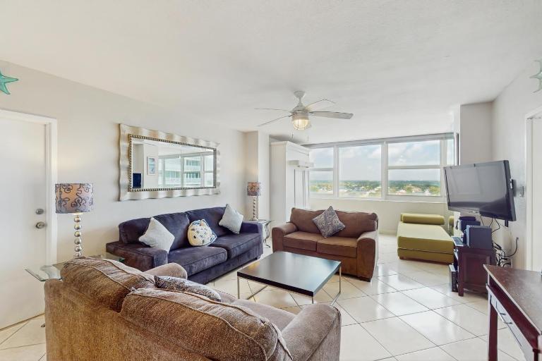 Perfect Panorama - #905A - B&B Fort Lauderdale